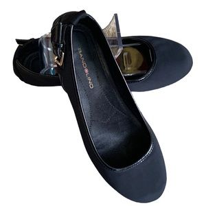 Flat  Black Slip On Shoes Size 7